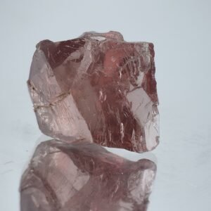 6.64CT Color Change Garnet Rough